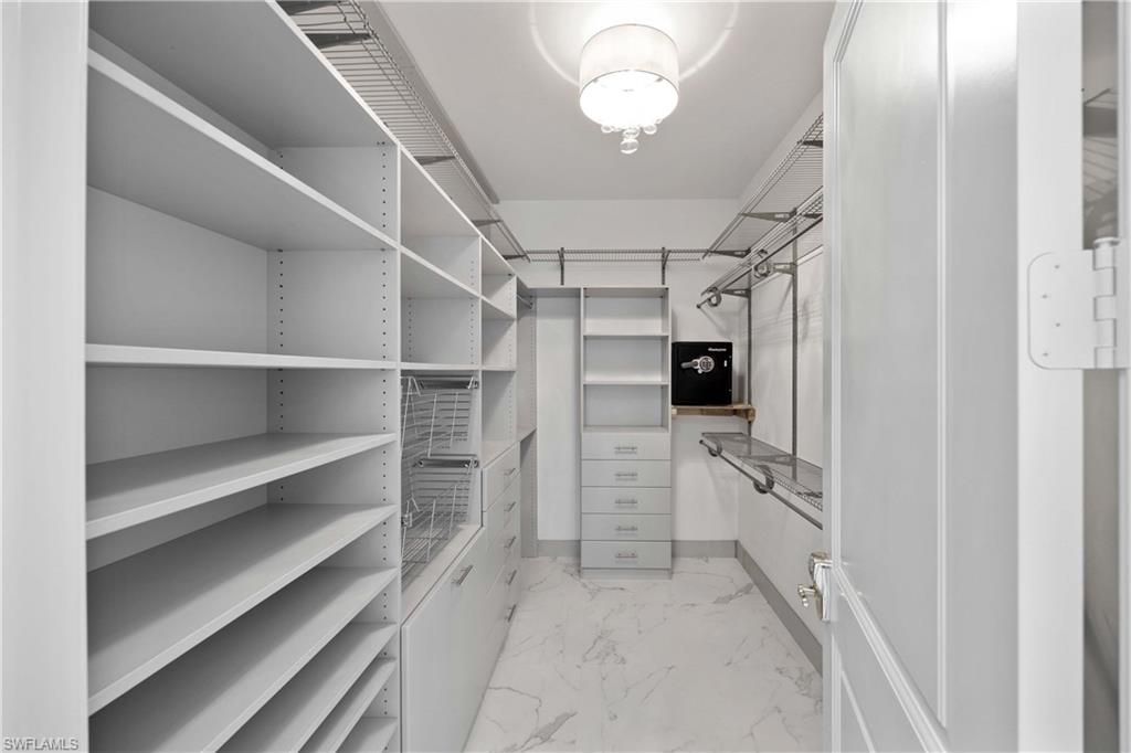 5051 Pelican Colony Blvd, Unit 304, Bonita Springs, FL 34134 Photo