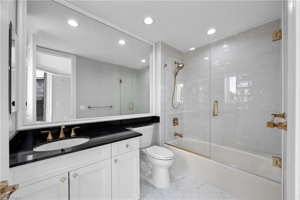 5051 Pelican Colony Blvd, Unit 304, Bonita Springs, FL 34134 Photo