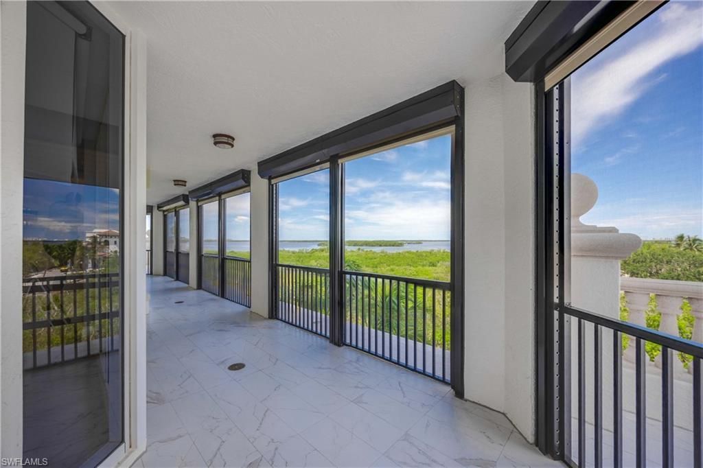 5051 Pelican Colony Blvd, Unit 304, Bonita Springs, FL 34134 Photo