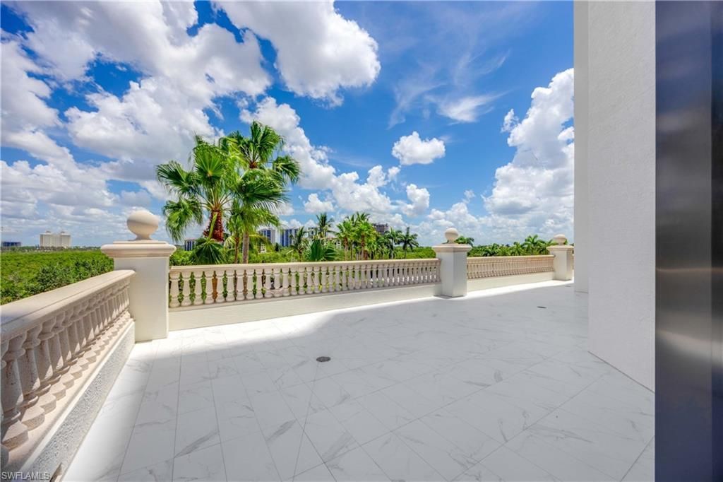 5051 Pelican Colony Blvd, Unit 304, Bonita Springs, FL 34134 Photo
