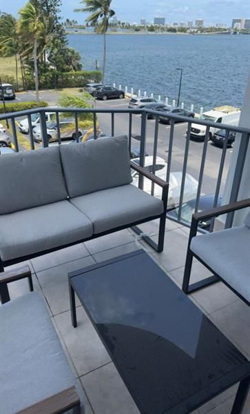 11930 N Bayshore Drive, Unit 302, North Miami, FL 33181 Photo