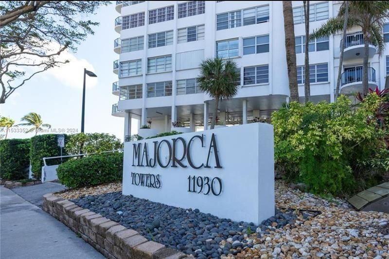 11930 N Bayshore Drive, Unit 1409, North Miami, FL 33181 Photo