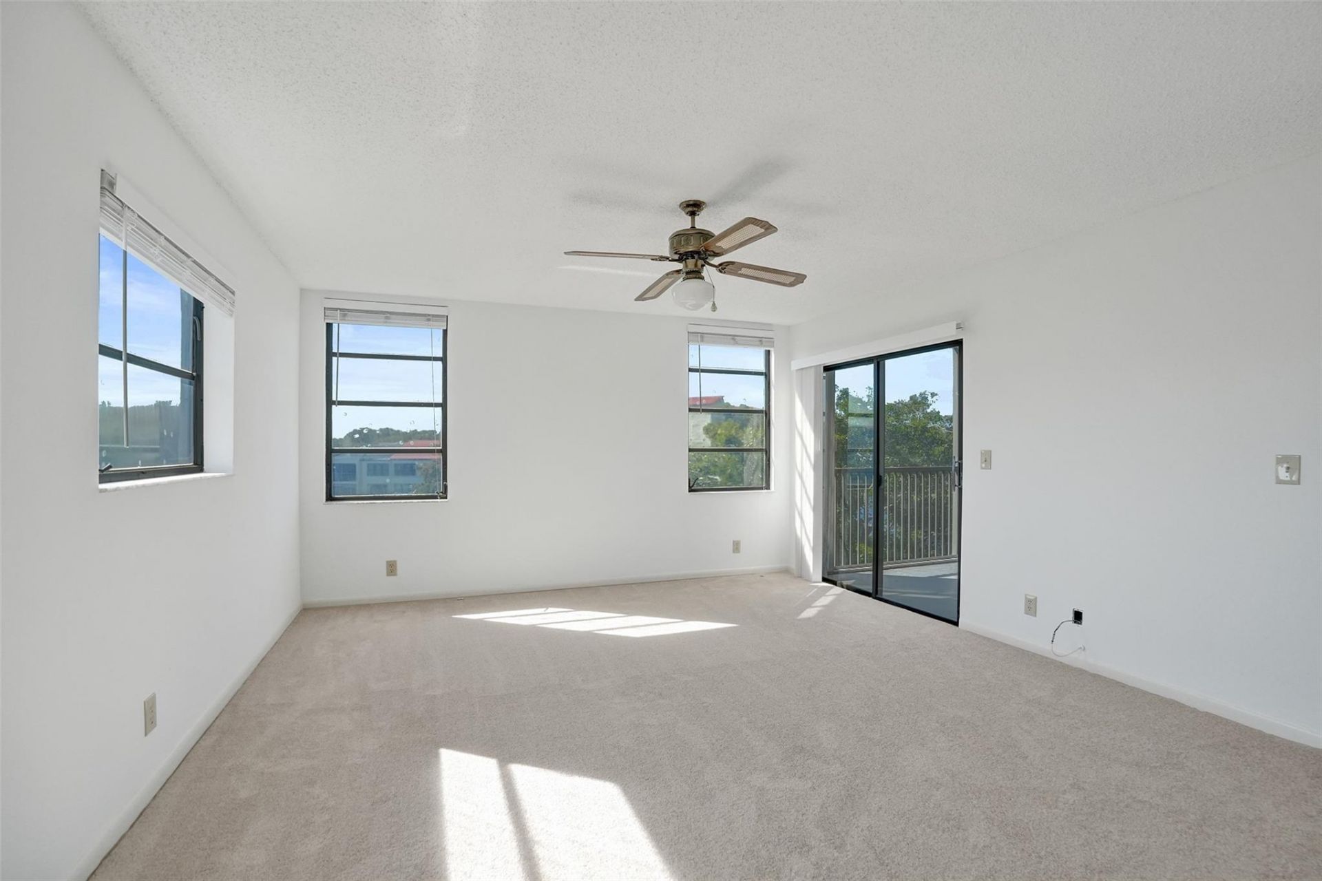 2221 Cypress Island Drive, Unit 501, Pompano Beach, FL 33069 Photo