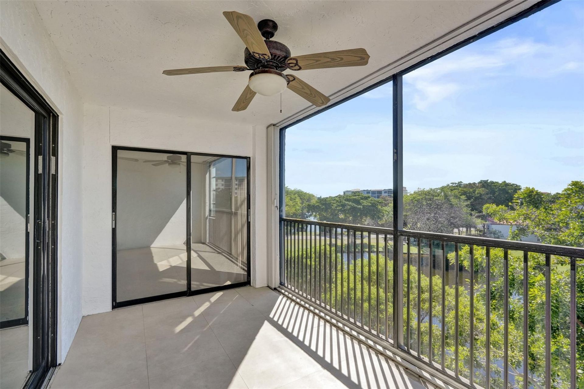 2221 Cypress Island Drive, Unit 501, Pompano Beach, FL 33069 Photo