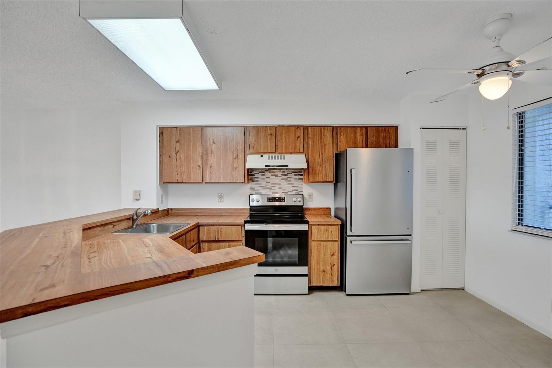 2221 Cypress Island Drive, Unit 501, Pompano Beach, FL 33069 Photo