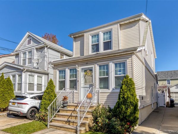 92-57 246th Street, Floral Park, NY 11001