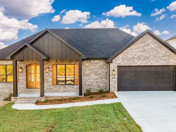 169 Maumelle Valley Drive, Maumelle, AR 72113