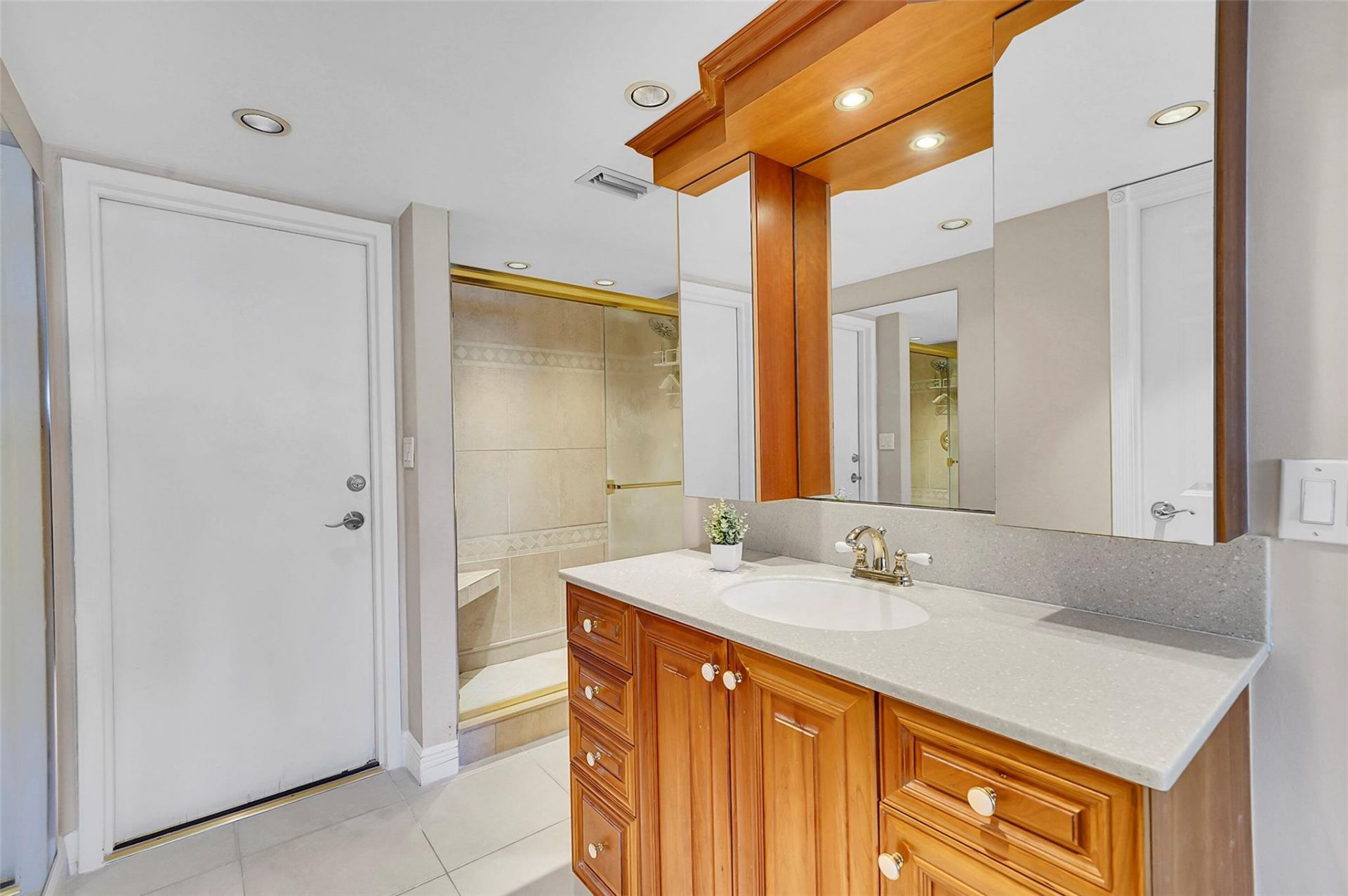 1839 Middle River Drive, Unit 302, Fort Lauderdale, FL 33305 Photo