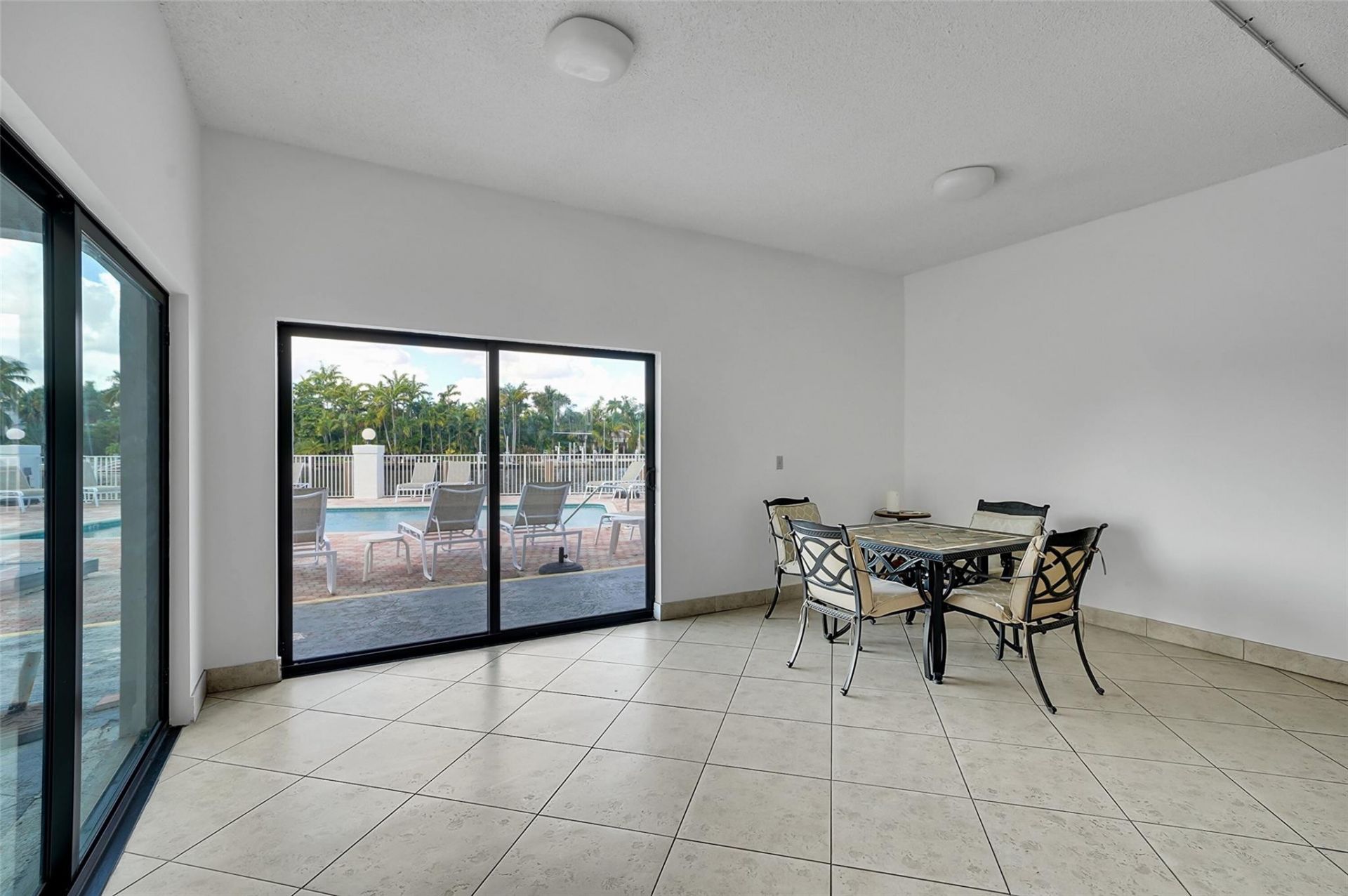 1839 Middle River Drive, Unit 302, Fort Lauderdale, FL 33305 Photo