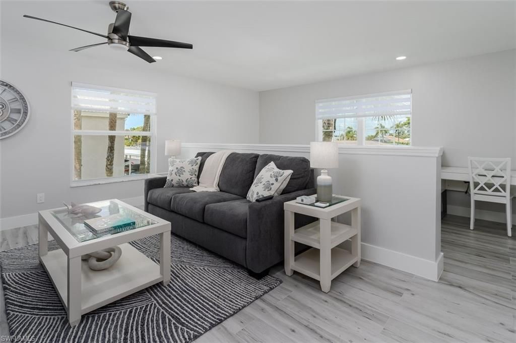 834 Gulf Pavilion Dr, Unit 204, Naples, FL 34108 Photo