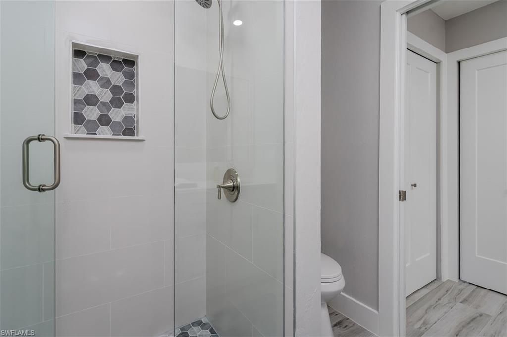 834 Gulf Pavilion Dr, Unit 204, Naples, FL 34108 Photo