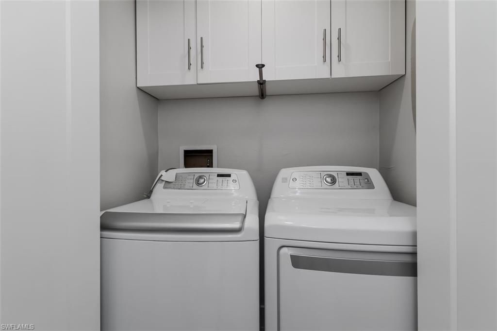 834 Gulf Pavilion Dr, Unit 204, Naples, FL 34108 Photo