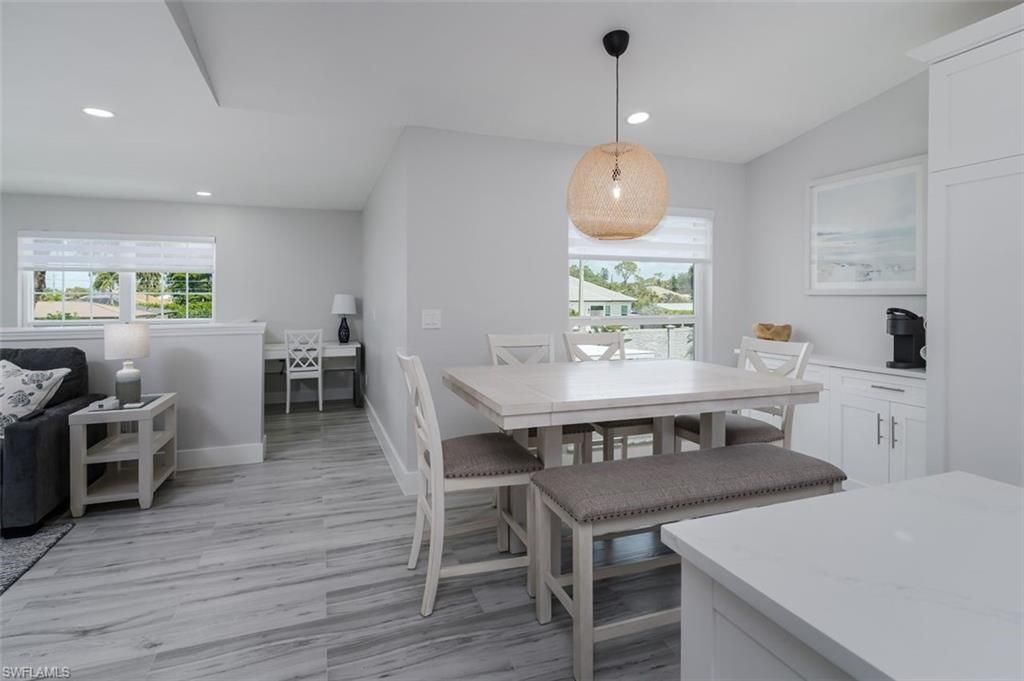 834 Gulf Pavilion Dr, Unit 204, Naples, FL 34108 Photo