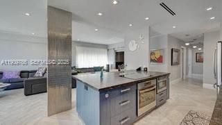 3180 S Ocean Dr, Unit 116, Hallandale Beach, FL 33009 Photo