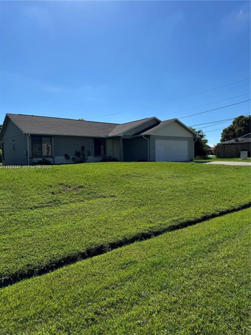 4057 SW Haycroft St, Port Saint Lucie, FL 34953 Photo