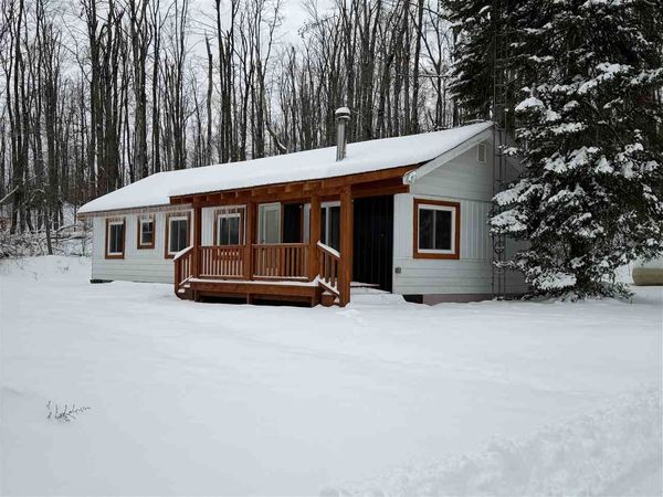 201 Magee Road, Boyne Falls, MI 49713