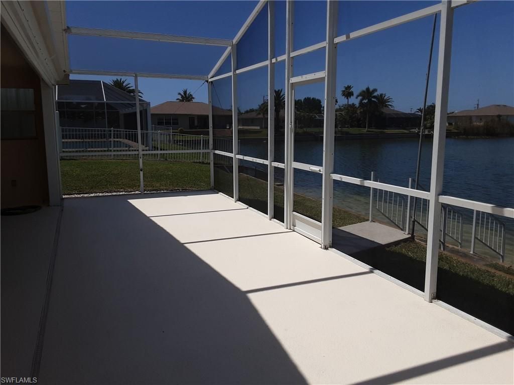 850 SE 1st Ter, Cape Coral, FL 33990 Photo