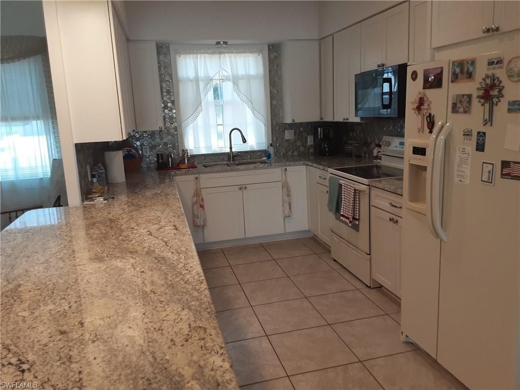 850 SE 1st Ter, Cape Coral, FL 33990 Photo