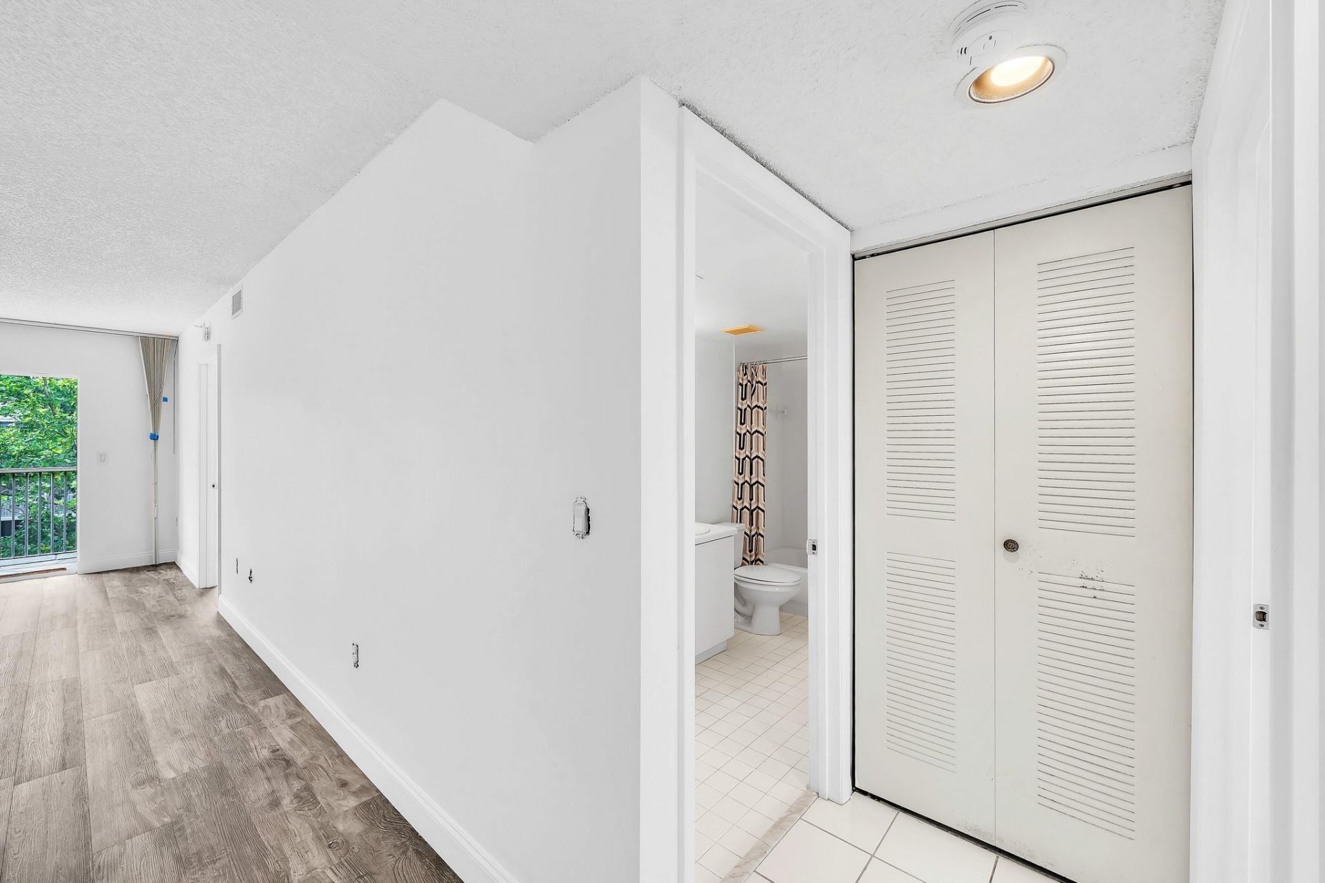 9580 Weldon Circle, Unit 408k, Tamarac, FL 33321 Photo
