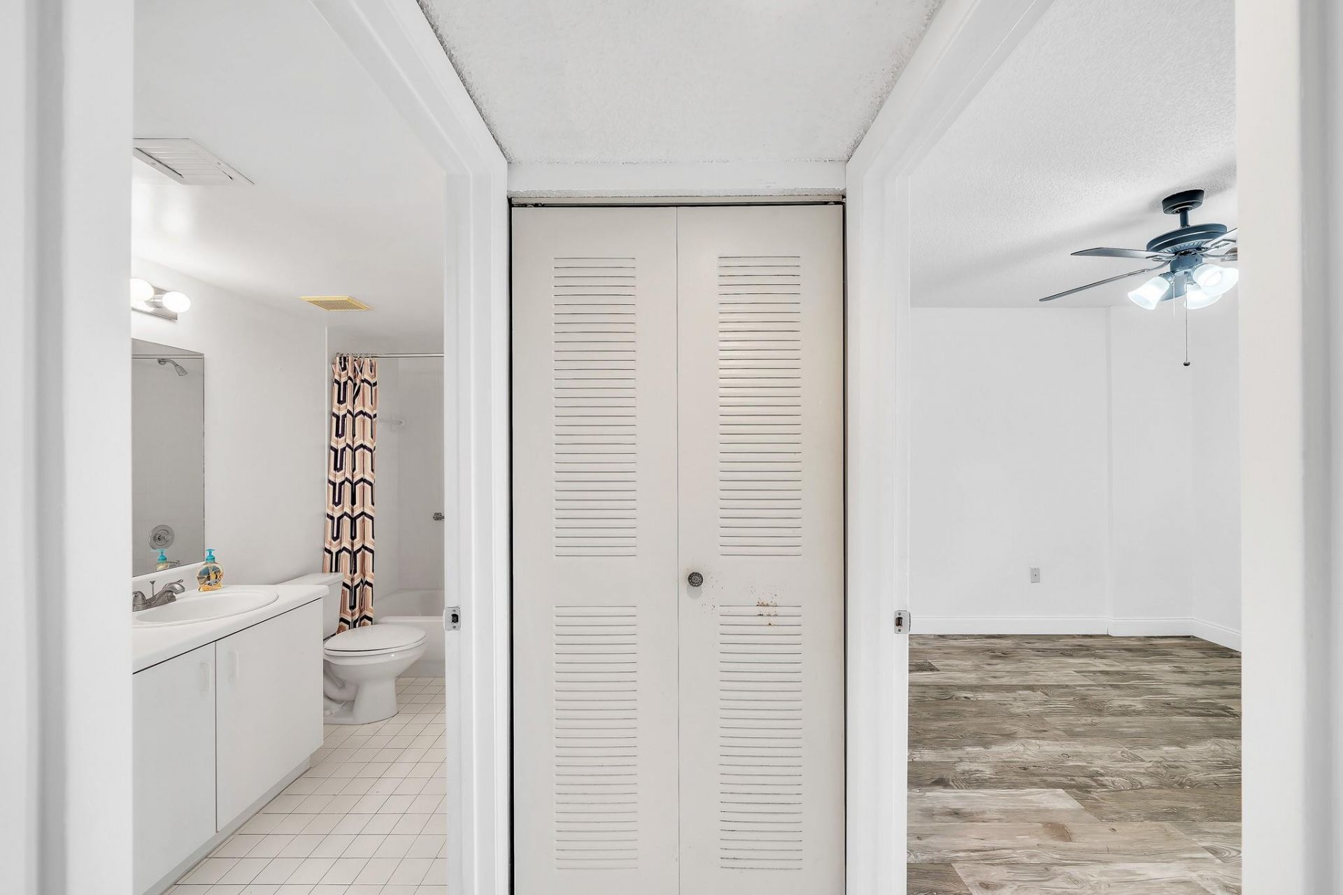 9580 Weldon Circle, Unit 408k, Tamarac, FL 33321 Photo