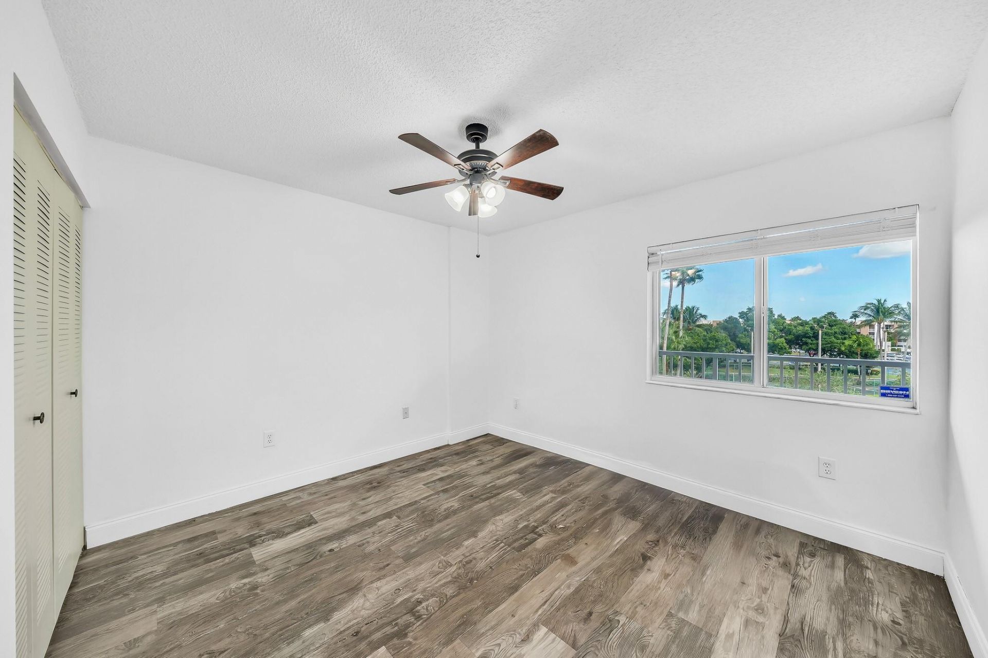 9580 Weldon Circle, Unit 408K, Tamarac, FL 33321 Photo