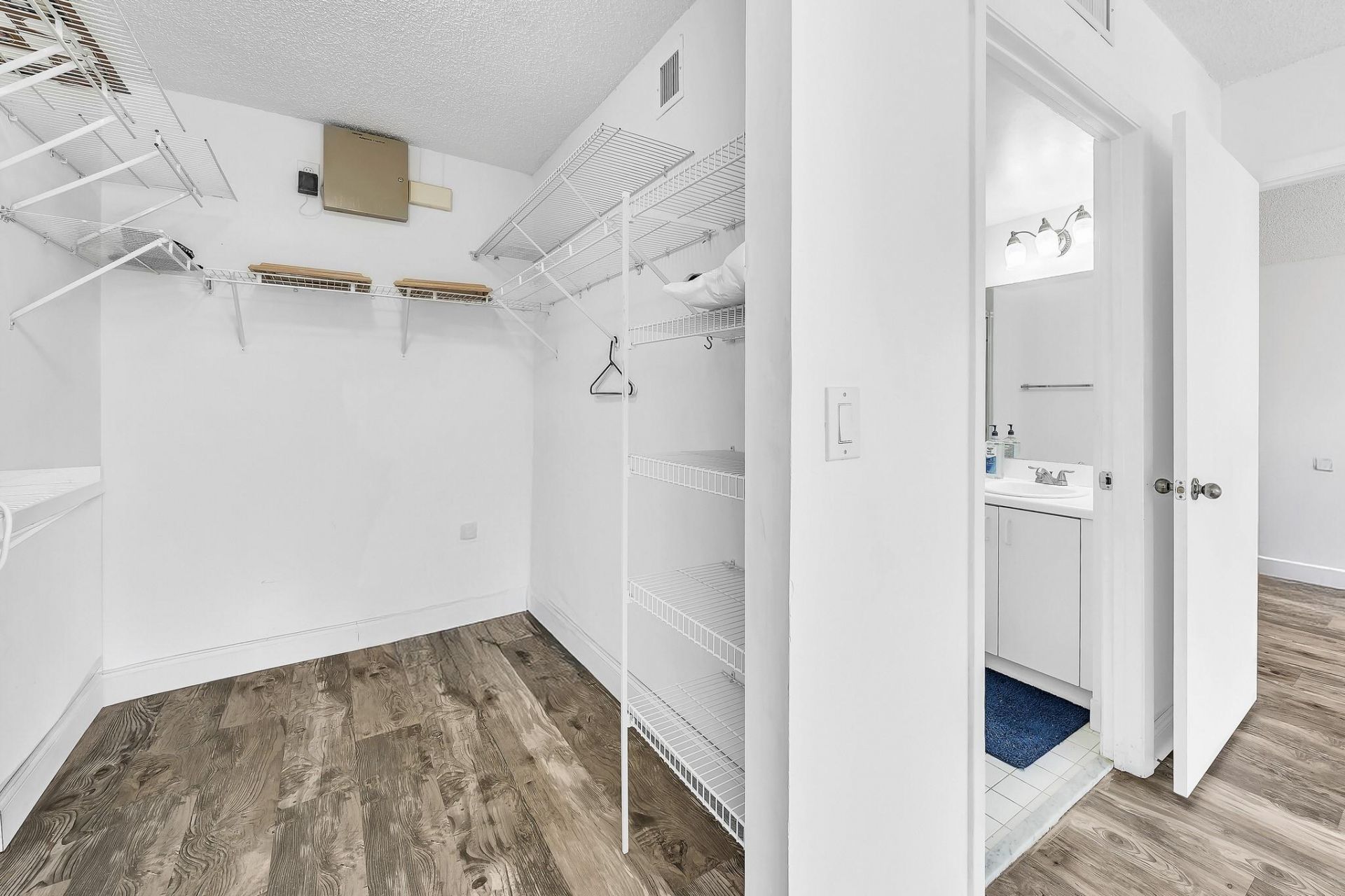 9580 Weldon Circle, Unit 408K, Tamarac, FL 33321 Photo