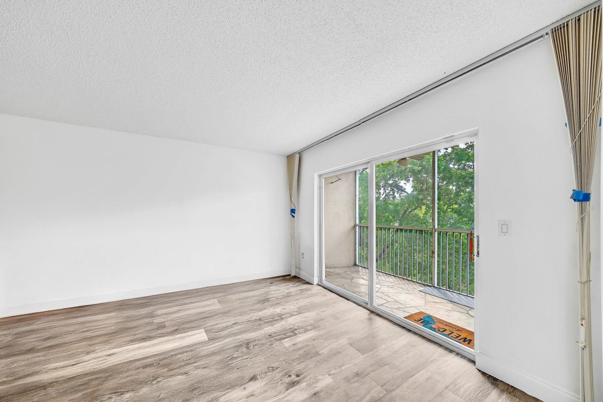 9580 Weldon Circle, Unit 408k, Tamarac, FL 33321 Photo