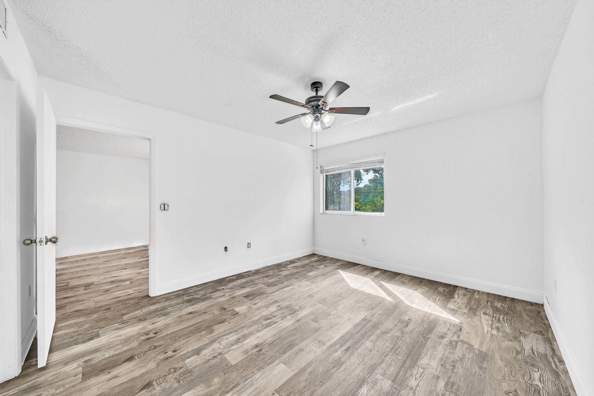 9580 Weldon Circle, Unit 408K, Tamarac, FL 33321 Photo