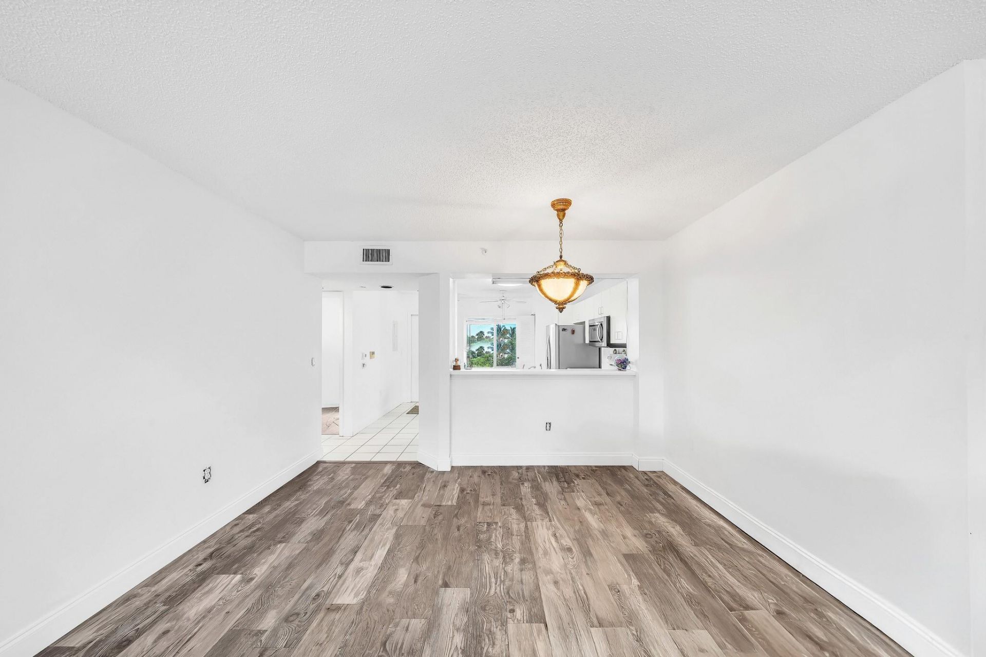 9580 Weldon Circle, Unit 408K, Tamarac, FL 33321 Photo