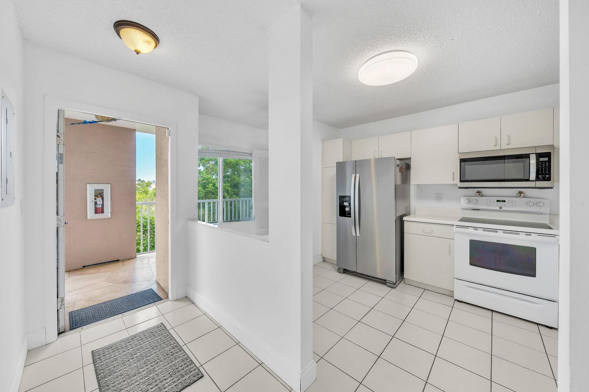 9580 Weldon Circle, Unit 408K, Tamarac, FL 33321 Photo