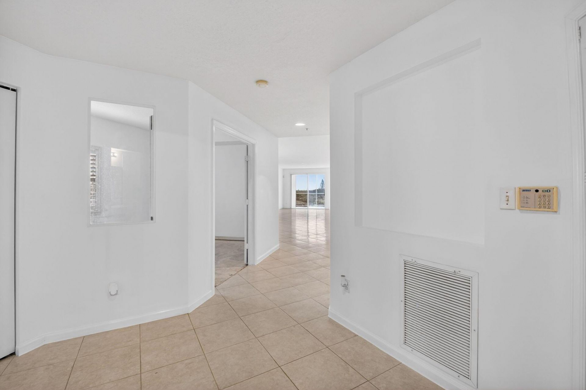 22715 Camino Del Mar, Unit 61, Boca Raton, FL 33433 Photo