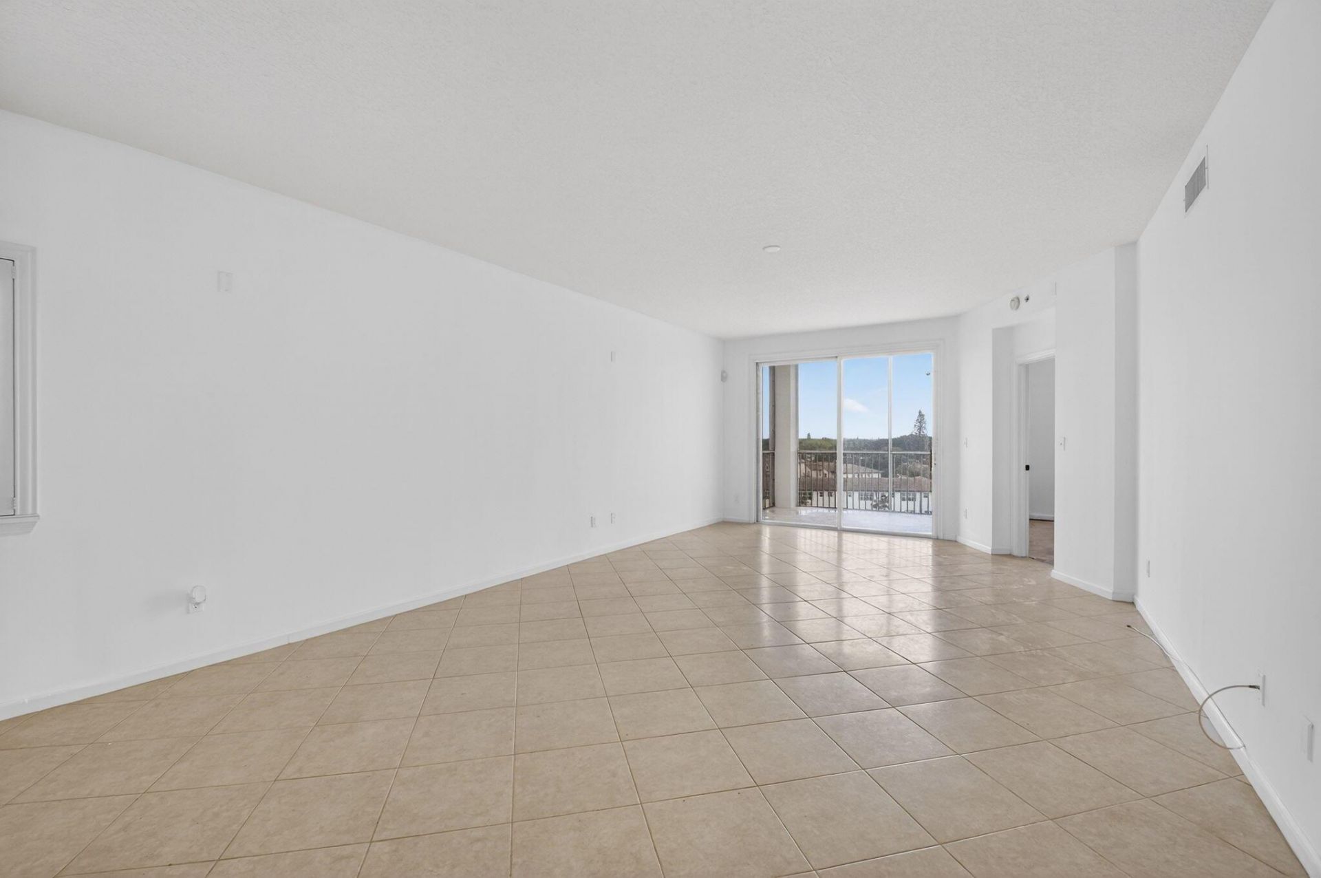 22715 Camino Del Mar, Unit 61, Boca Raton, FL 33433 Photo