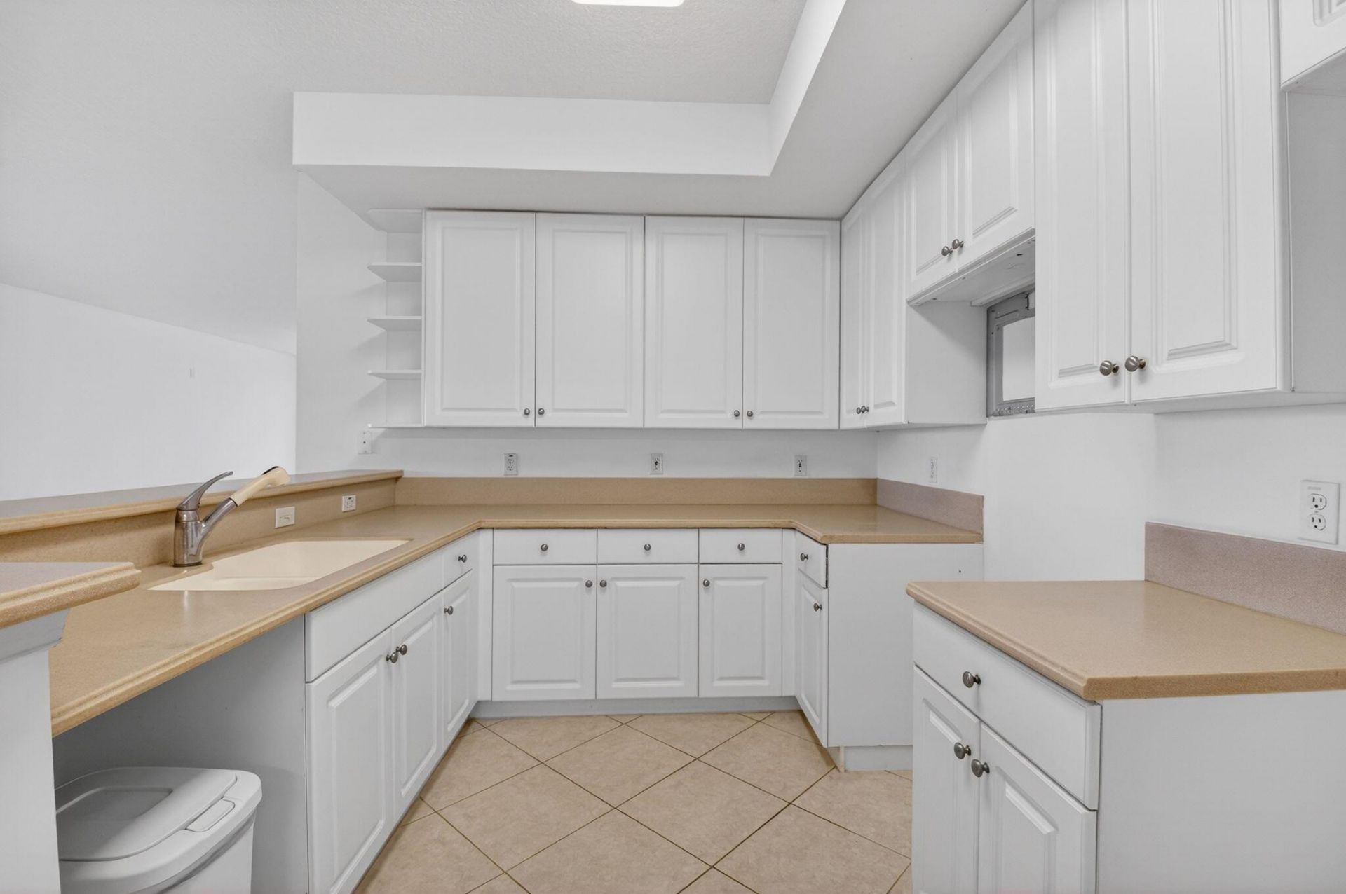 22715 Camino Del Mar, Unit 61, Boca Raton, FL 33433 Photo