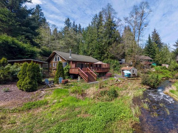 1415 N Alvord Ln, Otis, OR 97368