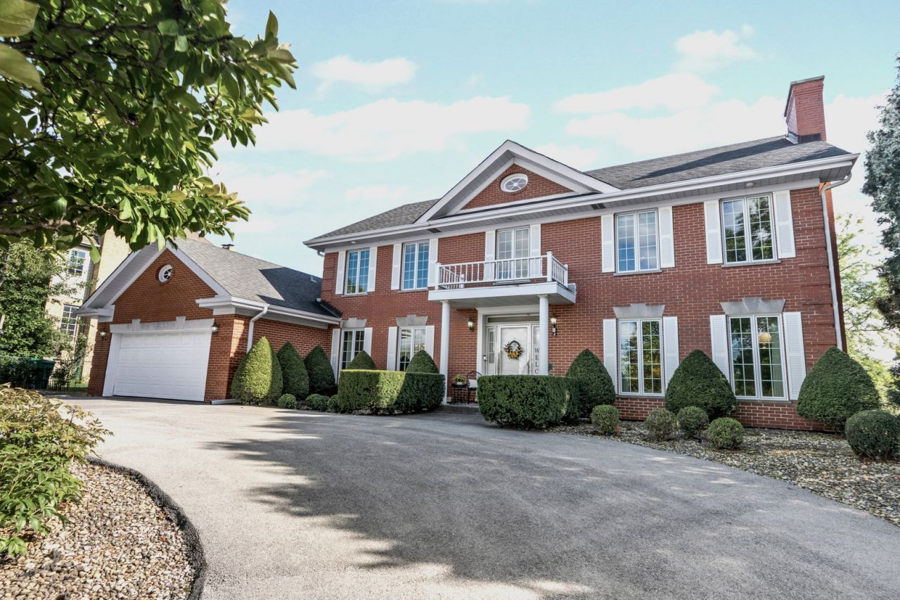 8115 Pluskota Drive, Orland Park, IL 60462