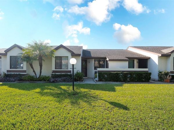 5903 36TH AVENUE CIRCLE W, BRADENTON, FL 34209