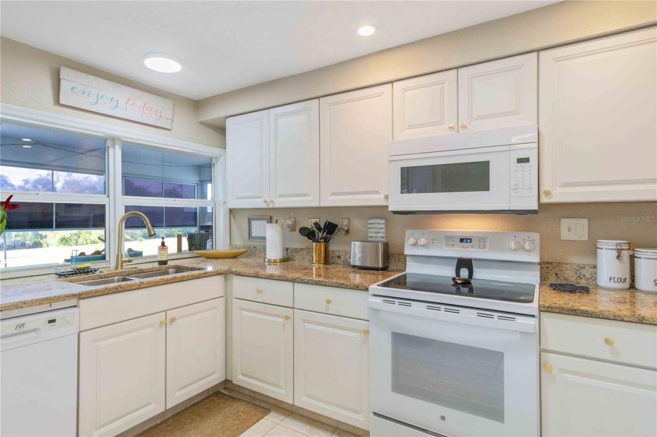 333 Hile Lane, Punta Gorda, FL 33982 Photo