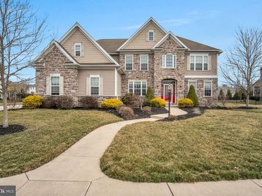 47 COUNTRY SIDE DRIVE, CARLISLE, PA 17013
