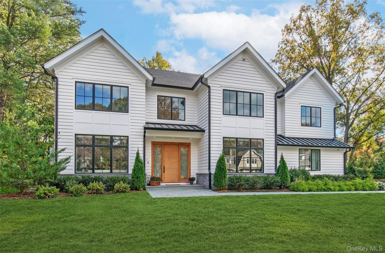 16 Myrtledale Road, Scarsdale, NY 10583 Main Photo