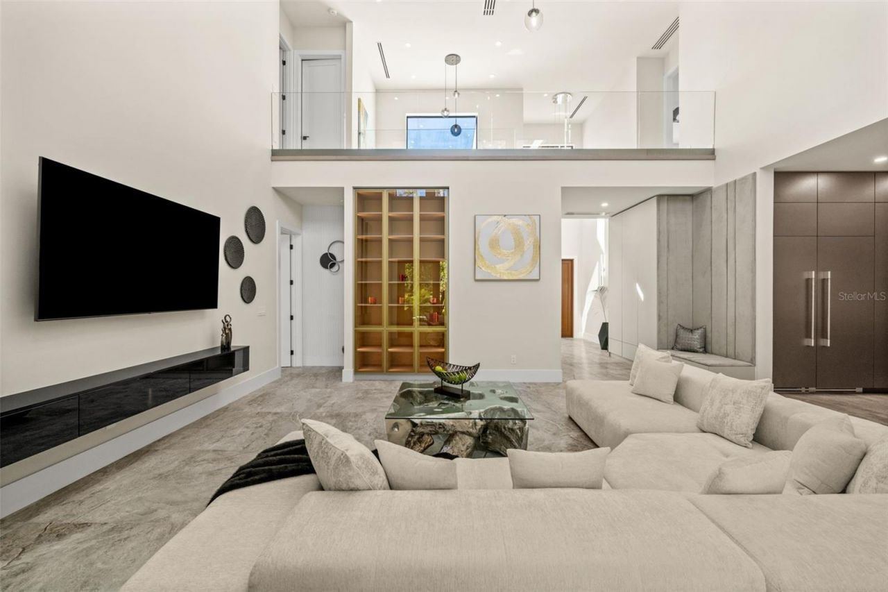 2413 Clematis Street, Sarasota, FL 34239 Photo