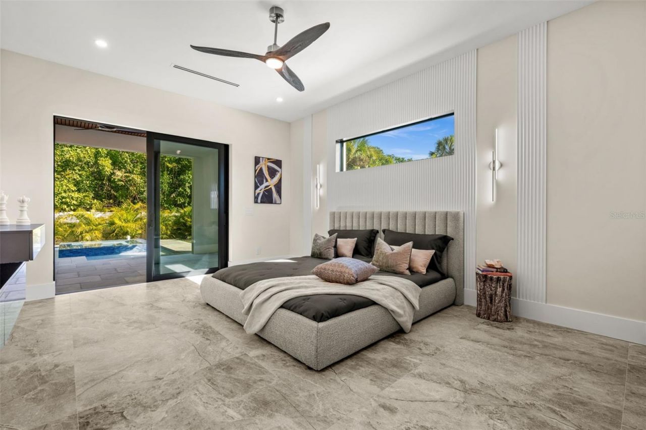 2413 Clematis Street, Sarasota, FL 34239 Photo