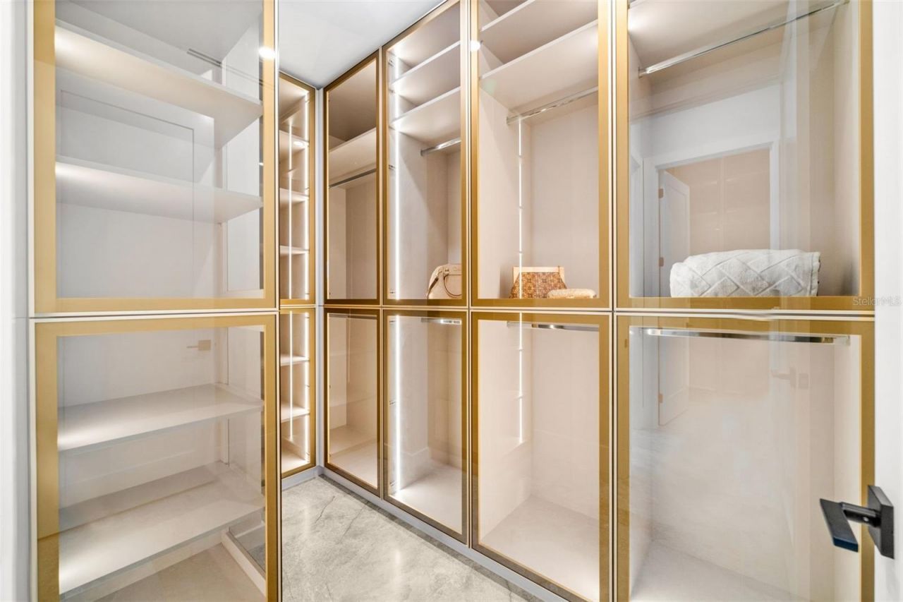 2413 Clematis Street, Sarasota, FL 34239 Photo