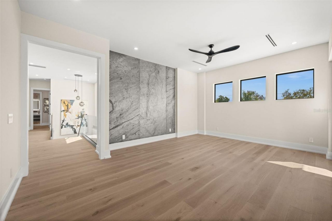 2413 Clematis Street, Sarasota, FL 34239 Photo