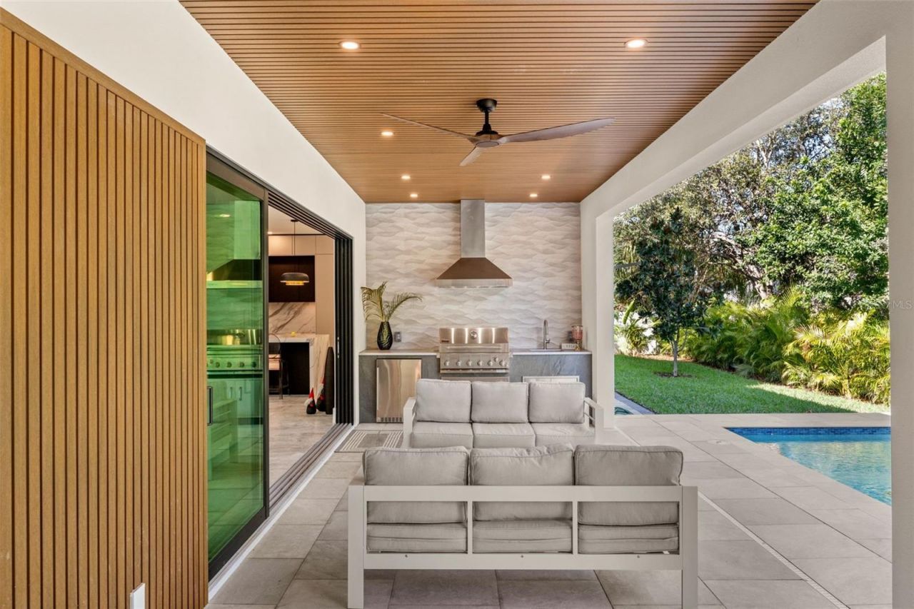 2413 Clematis Street, Sarasota, FL 34239 Photo