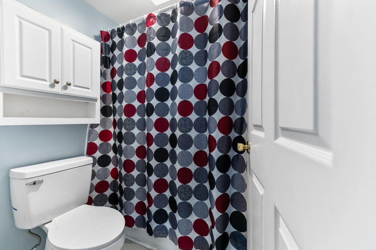 208 Reserve Way Photo 19