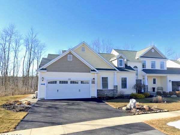 63 Lancaster Court, Ballston Lake, NY 12019