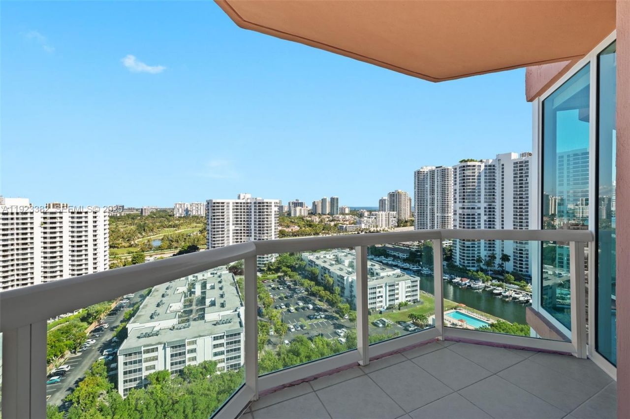 3370 Hidden Bay Dr, Unit 2102, Aventura, FL 33180 Photo