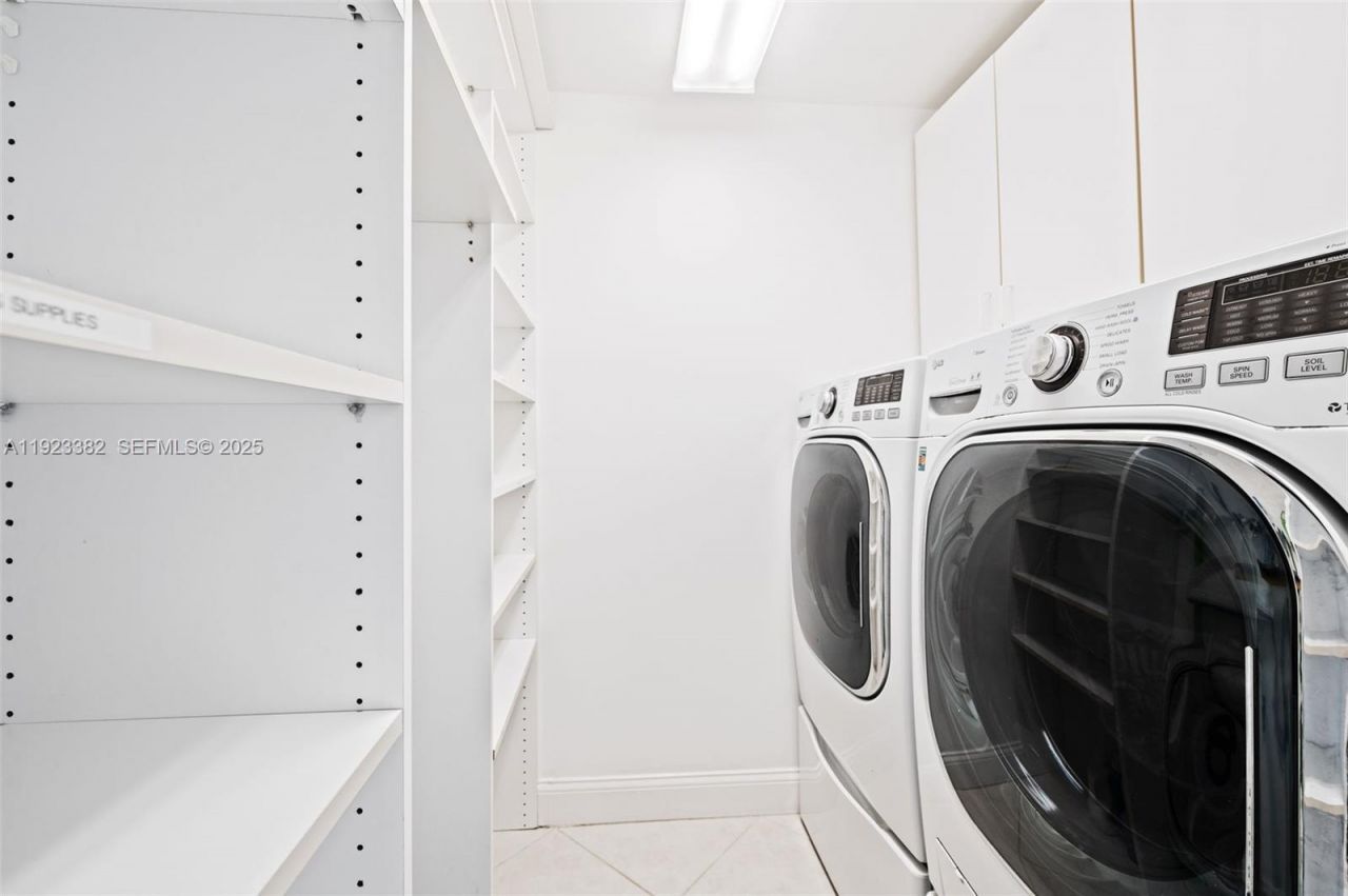 3370 Hidden Bay Dr, Unit 2102, Aventura, FL 33180 Photo