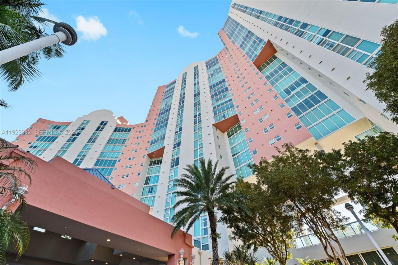 3370 Hidden Bay Dr, Unit 2102, Aventura, FL 33180 Photo