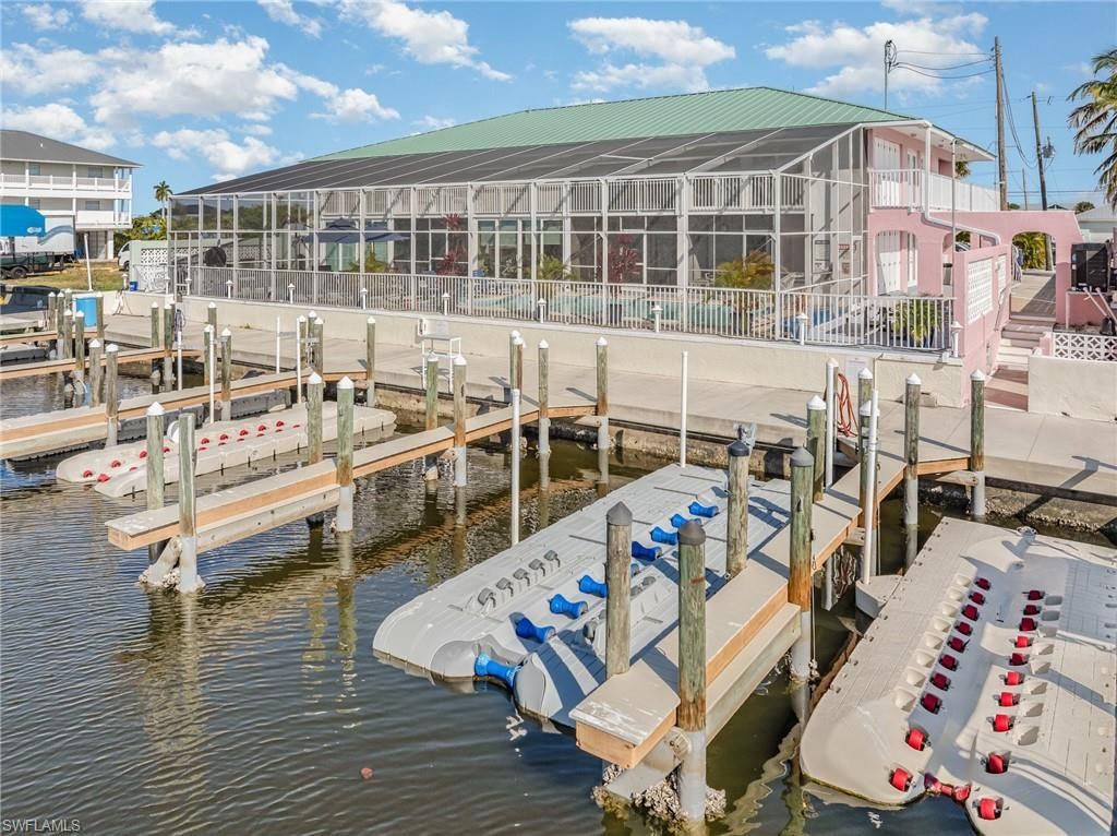 3211 Stringfellow Rd, Unit 104, Saint James City, FL 33956 Photo